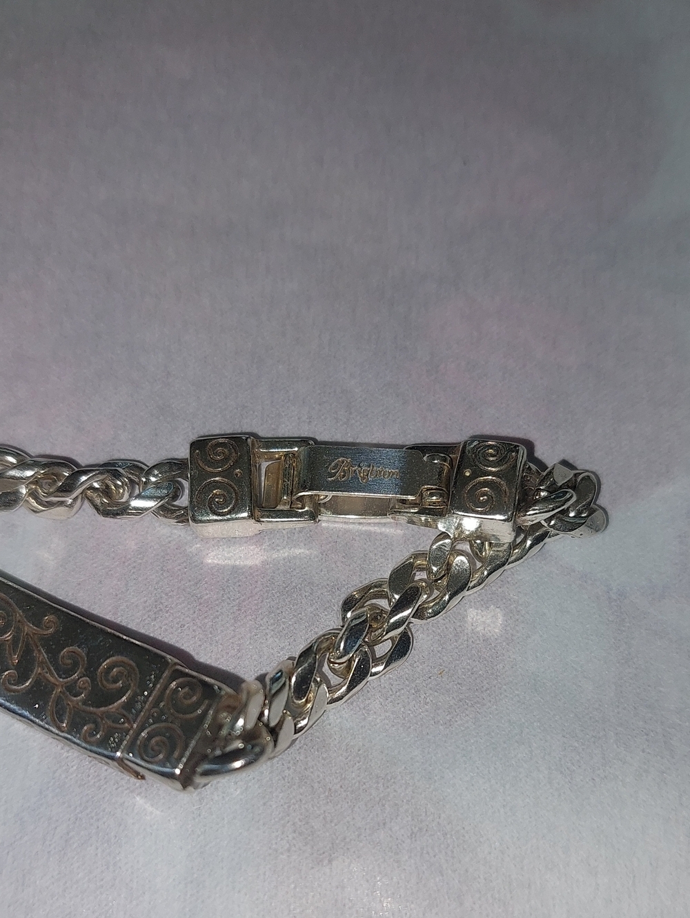 Brighton Silver 'Friends' Engraved ID Bracelet. - Picture 3 of 5